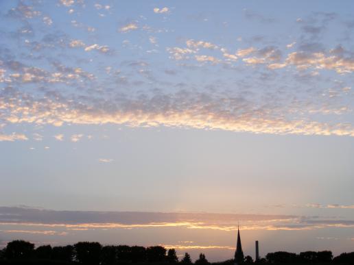 Hannover: Die Sonne geht langsam unter